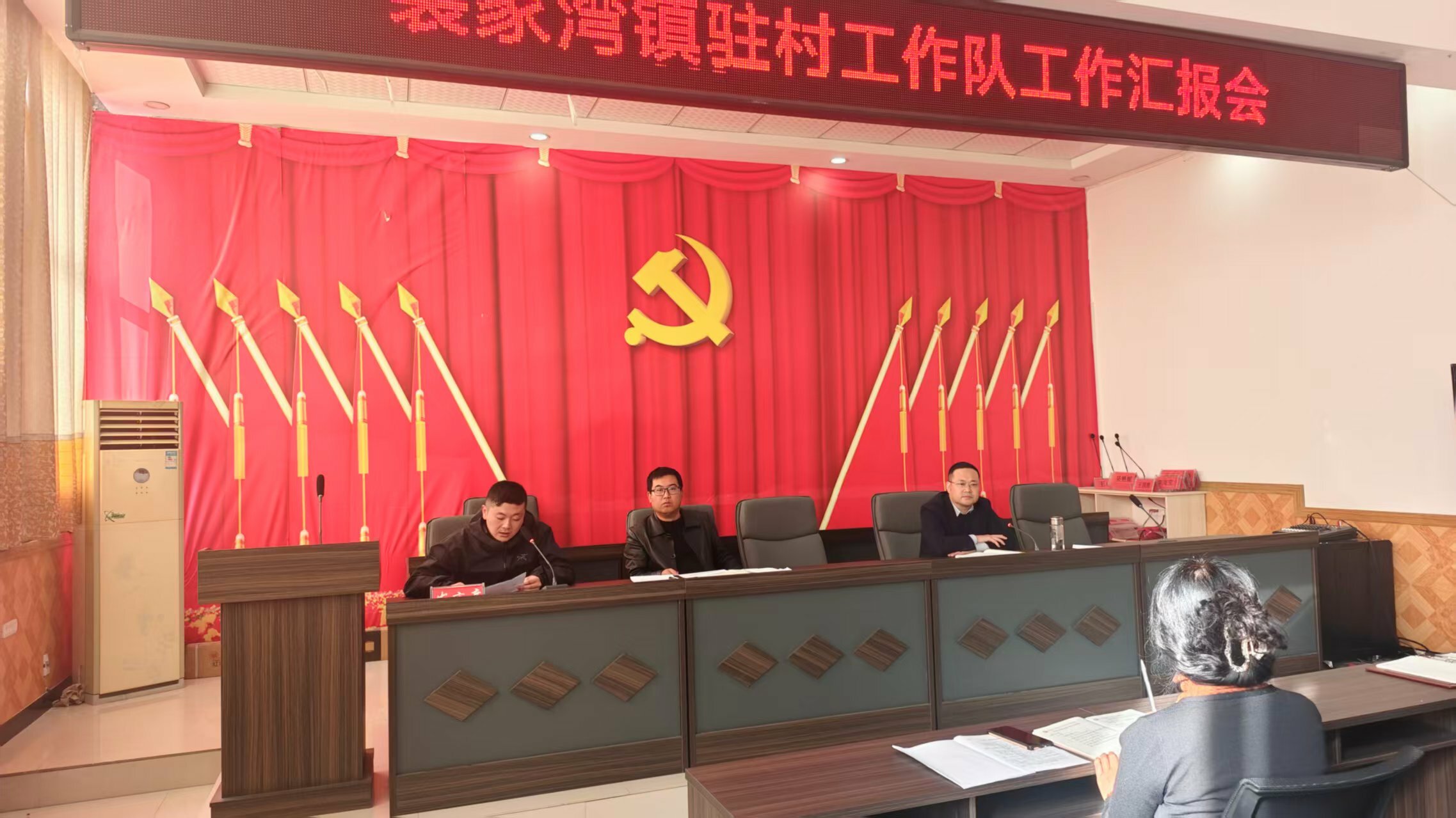 1e9ea4c300d2852ed58b300bdbf7f56e.jpg